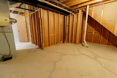 33738 Elmira Court, Livonia, MI 48150 - Photo 32