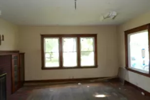 709 S Main St, Three Rivers, MI 49093 - Photo 2