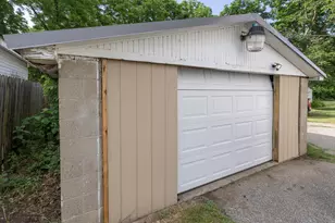 123 Hilltop Ln, Cassopolis, MI 49031 - Photo 24