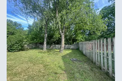 423 Pine Place Street SE, Grand Rapids, MI 49548 - Photo 24