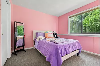 423 Pine Place Street SE, Grand Rapids, MI 49548 - Photo 14