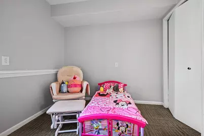 423 Pine Place Street SE, Grand Rapids, MI 49548 - Photo 16