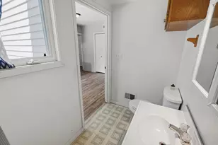 9050 Almena Dr, Kalamazoo, MI 49009 - Photo 14