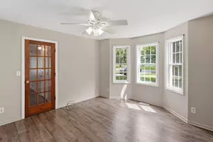9050 Almena Dr, Kalamazoo, MI 49009 - Photo 8