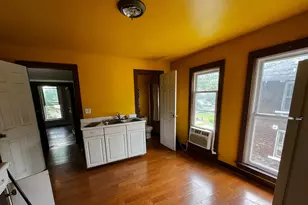 774 Lavette Ave, Benton Harbor, MI 49022 - Photo 8