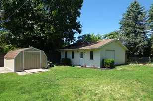24064 Redfield St, Edwardsburg, MI 49112 - Photo 12