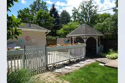 24064 Redfield Street, Edwardsburg, MI 49112 - Photo 28