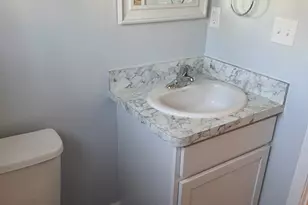 3963 Lotus Lndg Cir, Waterford, MI 48329 - Photo 8