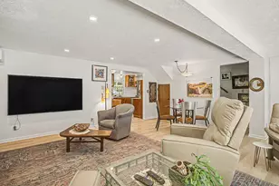 8565 Oakwood Ct, Jackson, MI 49201 - Photo 10
