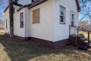 2337 6th St, Muskegon, MI 49444 - Photo 6