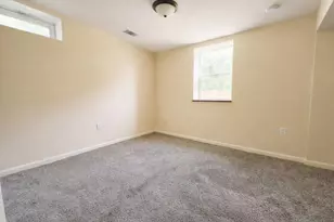 3640 St Luke Dr, Jackson, MI 49201 - Photo 8