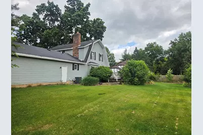 351 Eastmoor Avenue SE, Grand Rapids, MI 49546 - Photo 2