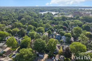437 Rosewood Ave SE, Grand Rapids, MI 49506 - Photo 20