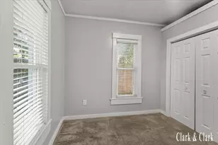 437 Rosewood Ave SE, Grand Rapids, MI 49506 - Photo 12