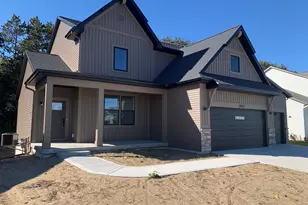 12573 Riverton Rd, Grand Haven, MI 49417 - Photo 14