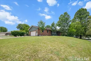 2068 Jamestown Dr SE, Grand Rapids, MI 49508 - Photo 22