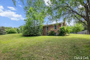 2068 Jamestown Dr SE, Grand Rapids, MI 49508 - Photo 20