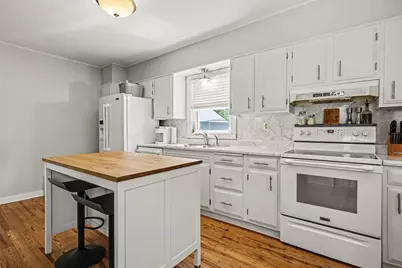 5209 S Roosevelt Road, Stevensville, MI 49127 - Photo 10