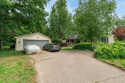 117 Lincoln Street, Marshall, MI 49068 - Photo 2