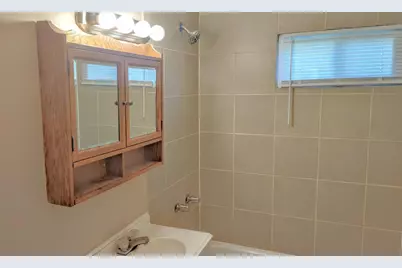 32314 Ogemaw Street, Westland, MI 48186 - Photo 10