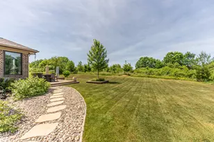 2376 Westbrooke Cir S, Ann Arbor, MI 48105 - Photo 4