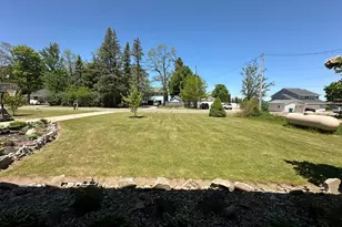 1807 S Lake Mitchell Dr, Cadillac, MI 49601 - Photo 12