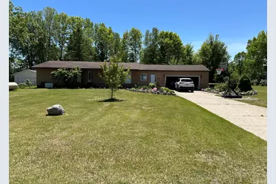1807 S Lake Mitchell Drive, Cadillac, MI 49601 - Photo 10