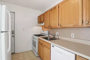 3432 Woodside St, Dearborn, MI 48124 - Photo 12