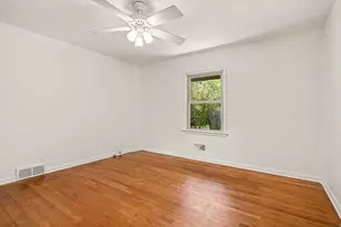 2556 Angling Rd, Kalamazoo, MI 49008 - Photo 12