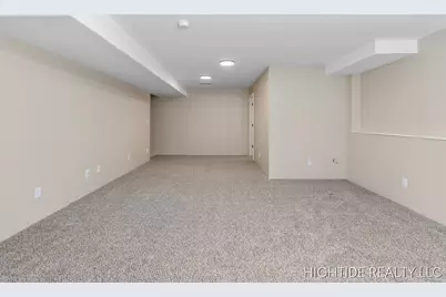 644 Wren Court, Middleville, MI 49333 - Photo 20