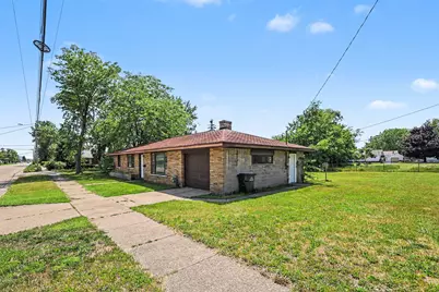1635 Roberts Street, Muskegon, MI 49442 - Photo 2