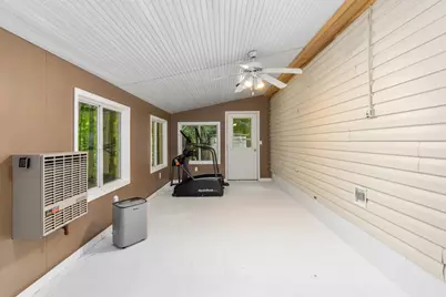 6009 Keeney Drive, Six Lakes, MI 48886 - Photo 20