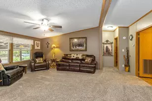 6009 Keeney Dr, Six Lakes, MI 48886 - Photo 6