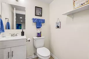567 Ivyland St, Ann Arbor, MI 48108 - Photo 24