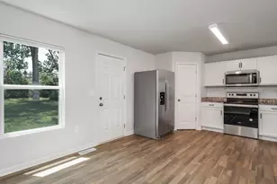 1252 Fieldstone Dr, Pontiac, MI 48340 - Photo 10