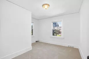 1927 Whites Rd, Kalamazoo, MI 49008 - Photo 18
