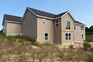 5500 Timberstone Ln, West Olive, MI 49460 - Photo 2