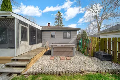 727 Springbrook Avenue, Adrian, MI 49221 - Photo 24