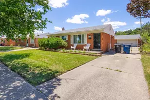 7543 N Wildwood St, Westland, MI 48185 - Photo 2