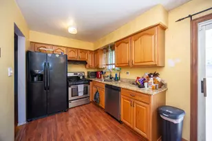 7543 N Wildwood St, Westland, MI 48185 - Photo 14