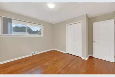 29360 Howard Avenue, Madison Heights, MI 48071 - Photo 20