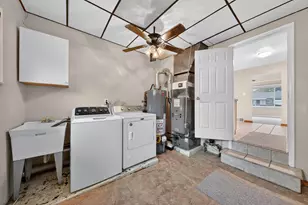 29360 Howard Ave, Madison Heights, MI 48071 - Photo 16