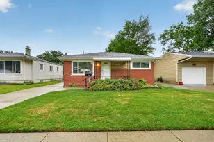 29360 Howard Ave, Madison Heights, MI 48071 - Photo 2