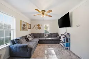 727 Oak St, Adrian, MI 49221 - Photo 14