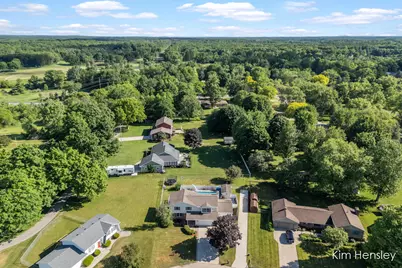 1594 Louva Court, Belding, MI 48809 - Photo 38