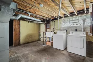 1691 Terrace St, Muskegon, MI 49442 - Photo 24