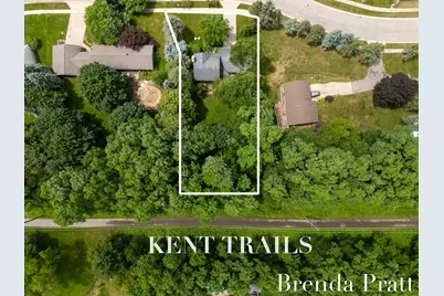 5274 Crooked Pine Drive SW, Grandville, MI 49418 - Photo 2