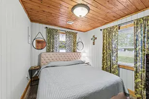 6470 Margaret Ln, Indian River, MI 49749 - Photo 14