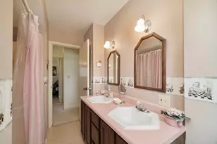 597 Browning Ave, Manistee, MI 49660 - Photo 20