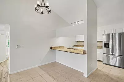 363 Westbrook Court, Marshall, MI 49068 - Photo 4